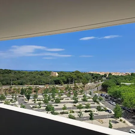 Iconic 652, T2 Vue Mer, Bien Equipe, Centre Port 아파트