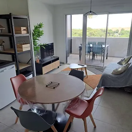 Iconic 652, T2 Vue Mer, Bien Equipe, Centre Port Apartament