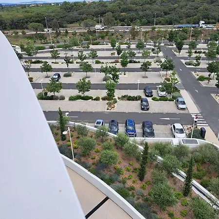 Apartament Iconic 652, T2 Vue Mer, Bien Equipe, Centre Port *