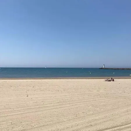 Apartament Iconic 652, T2 Vue Mer, Bien Equipe, Centre Port *