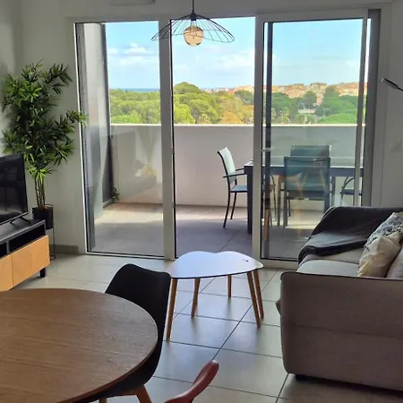Apartman Iconic 652, T2 Vue Mer, Bien Equipe, Centre Port *